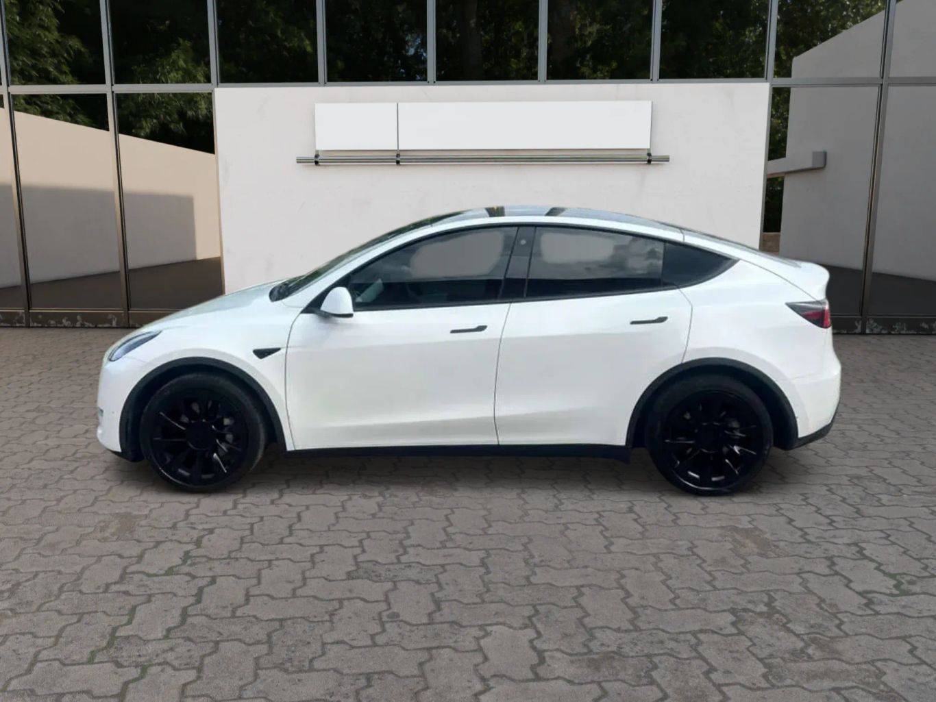 tesla model y 2023 7SAYGDEF0PF667216 image tesla model y 2023 7SAYGDEF0PF667216 image